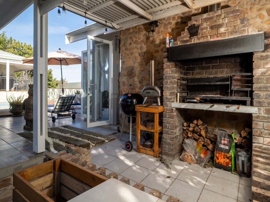 3 Bedroom Property for Sale in Knysna Heights Western Cape